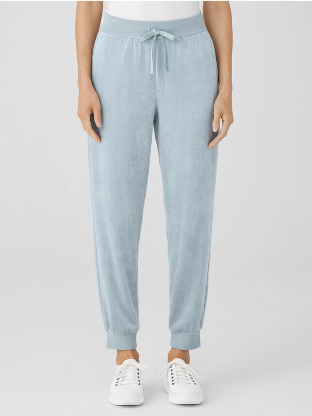 Eileen Fisher Cozy Velour Knit Jogger Pant in Frost. Size Large.